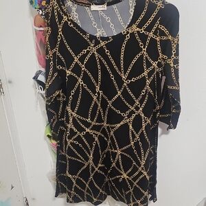 Plus Gold Chain Pattern And Black,Graphic Tunic